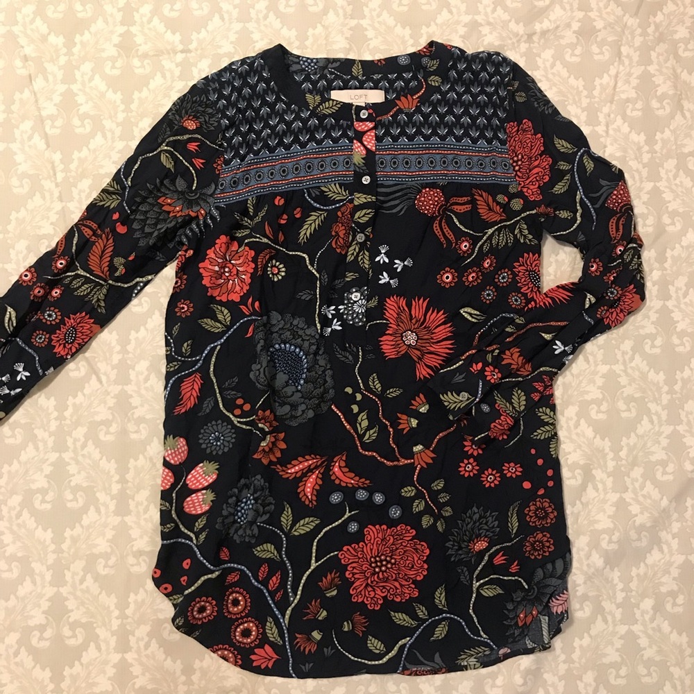 Printed long sleeve tunic top